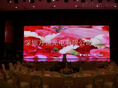 上海P4/P5室内LED显示屏选购指南 如何挑选与价格解析